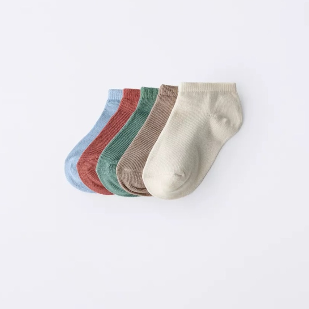 Zara kids, five pack of ankle socks, size 4-6